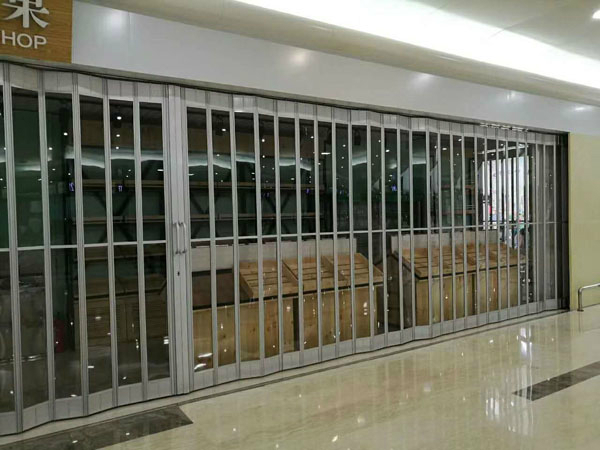 ?水晶折疊門(mén)